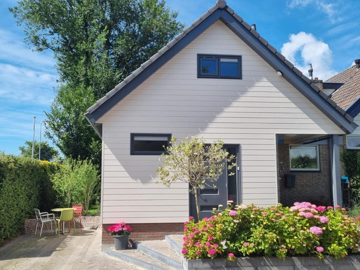 Logement De Garage Sneek Exterior photo